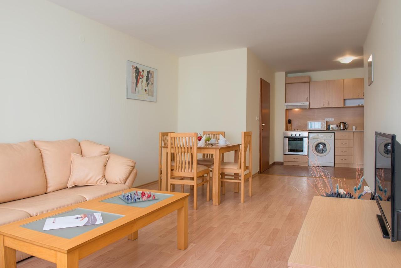Marina And Panorama Apartments Sveti Vlas Exterior photo