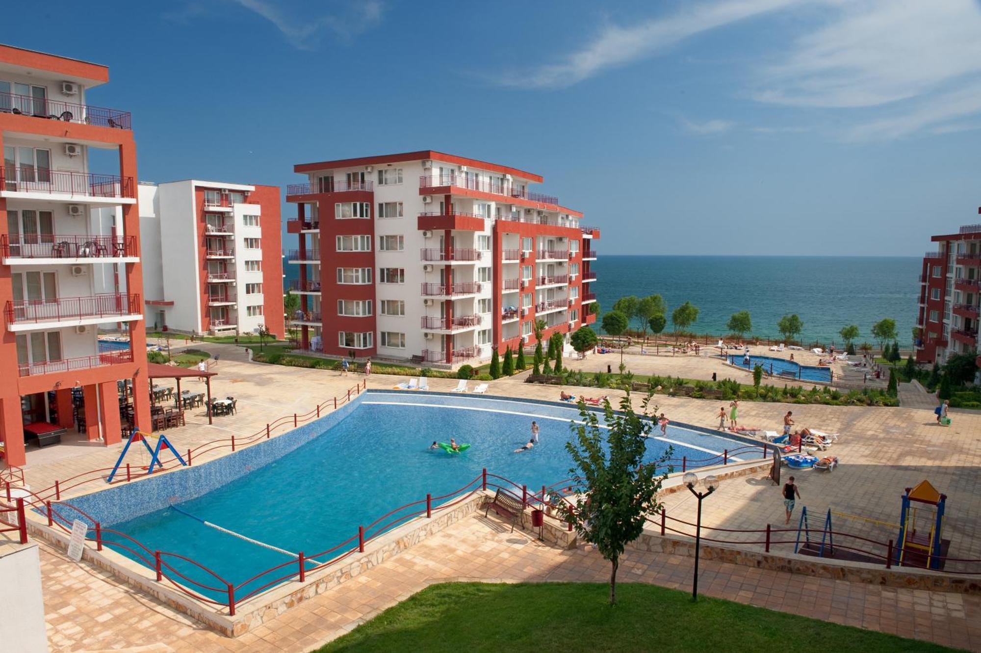 Marina And Panorama Apartments Sveti Vlas Exterior photo